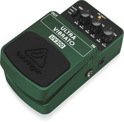 Гитарная педаль эффектов Behringer UV300