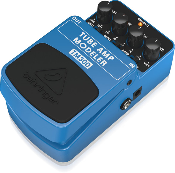 Гитарная педаль эффектов Behringer TM300
