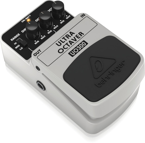 Гитарная педаль эффектов Behringer UO300
