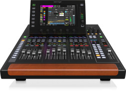 Цифровой микшерный пульт Behringer WING COMPACT