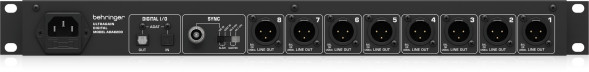 АЦП/ЦАП-преобразователь Behringer ADA8200