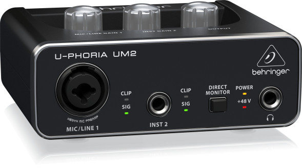 Аудиоинтерфейс Behringer UM2