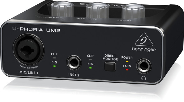 Аудиоинтерфейс Behringer UM2