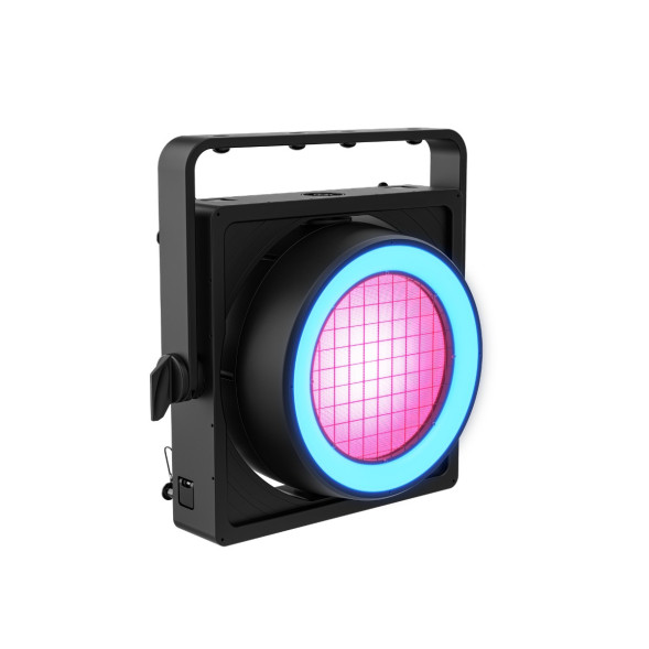 Блайндер Chauvet STRIKE Array Ultra