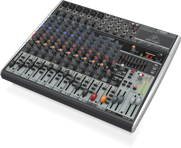 Аналоговый микшерный пульт Behringer XENYX X1832USB