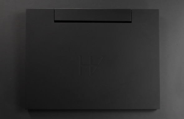 Складной монитор для монтажа в стол Arthur Holm AH2 AH22BTX16GA