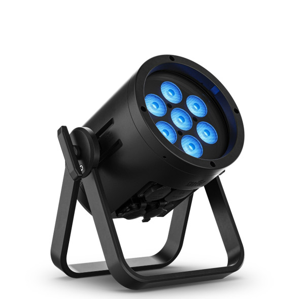 Аккумуляторный прожектор Chauvet WELL Pod 2 (комплект 6 шт. в кейсе-зарядке)