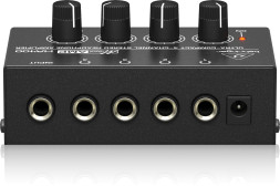 Усилитель для наушников Behringer MICROAMP HA400