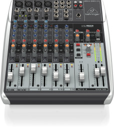 Аналоговый микшерный пульт Behringer XENYX Q1204USB