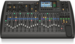 Цифровой микшерный пульт Behringer X32