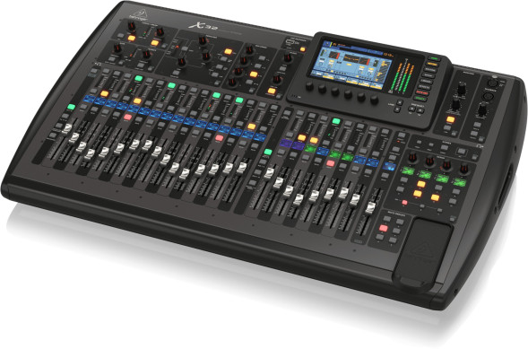 Цифровой микшерный пульт Behringer X32