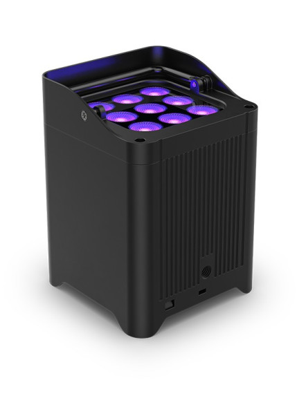 Аккумуляторные прожекторы Chauvet Freedom Flex H9 IP X6 (комплект 6 шт. в кейсе-зарядке)