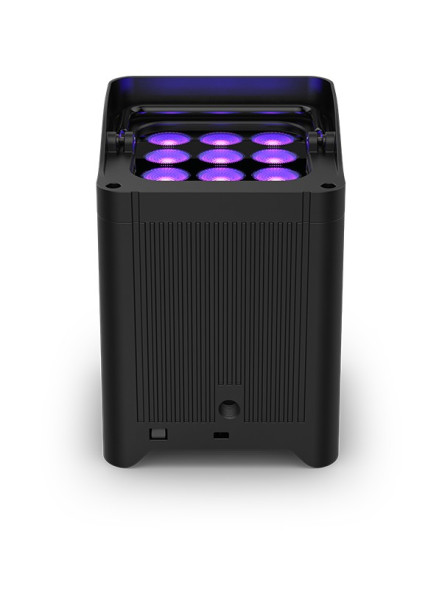 Аккумуляторные прожекторы Chauvet Freedom Flex H9 IP X6 (комплект 6 шт. в кейсе-зарядке)