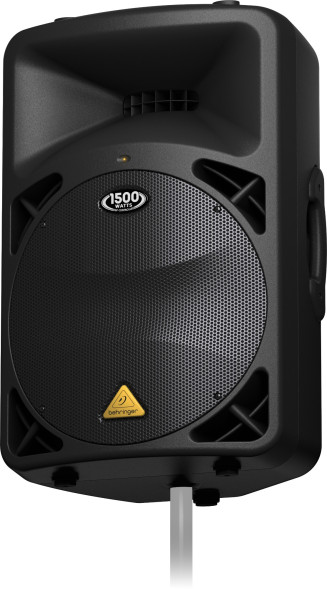 Активная акустическая система Behringer B615D